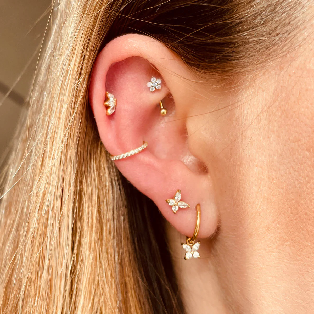 Piercing Butterfly - Laei