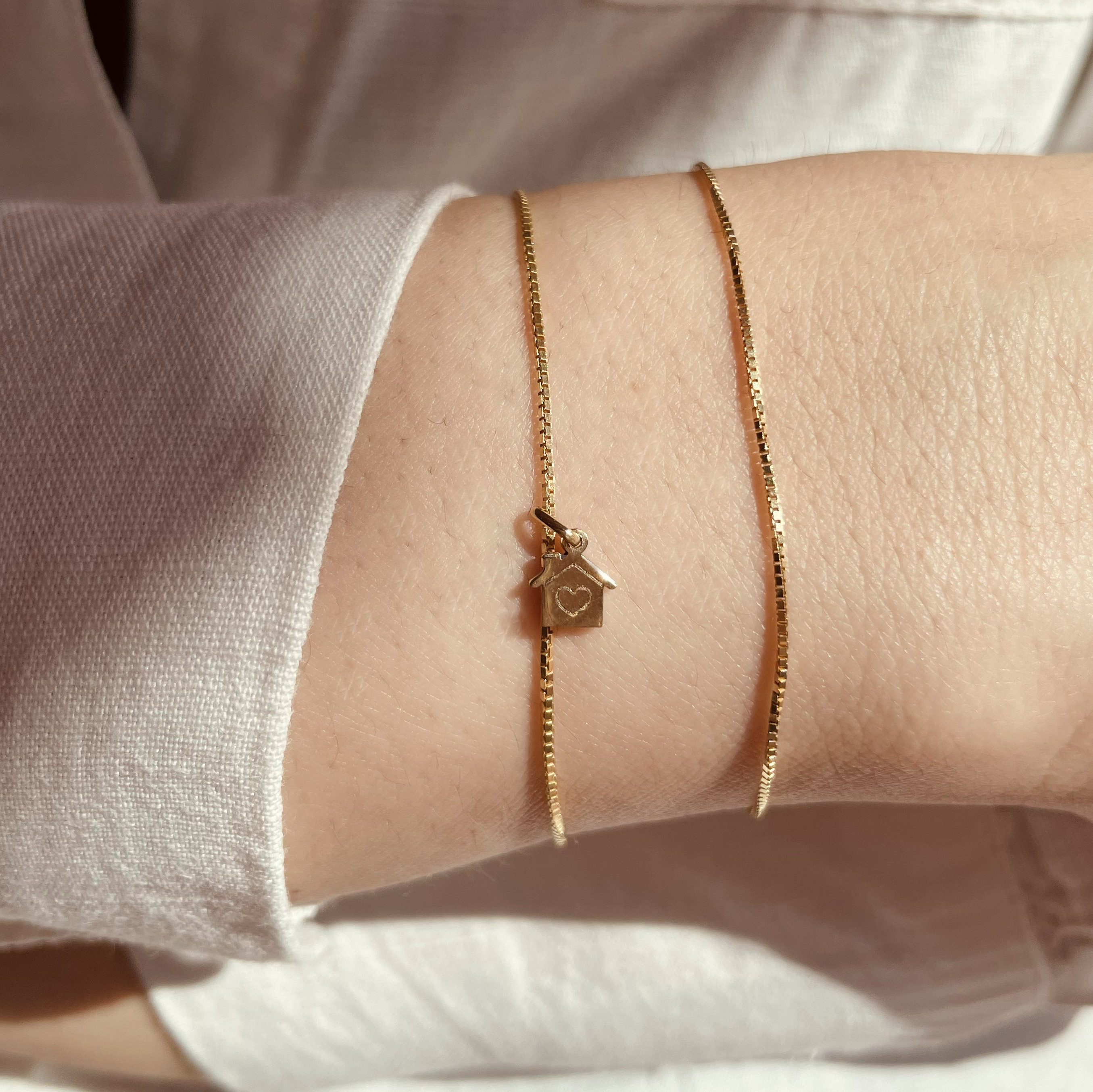 Charm FILO Casetta in Oro 9kt
